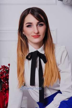 174841 - Anastasiya Age: 30 - Ukraine