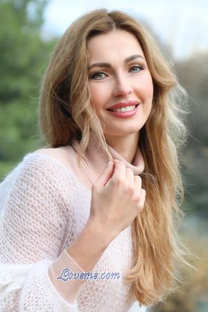 175718 - Olesya Age: 40 - Ukraine