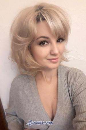 184395 - Dana Age: 42 - Ukraine