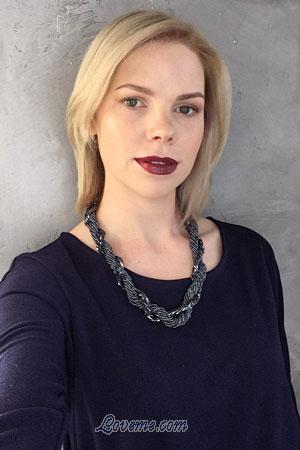 186957 - Olga Age: 33 - Russia