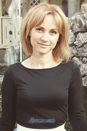 188484 - Marianna Age: 38 - Russia