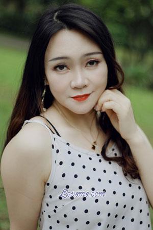 202872 - Caiyun Age: 35 - China